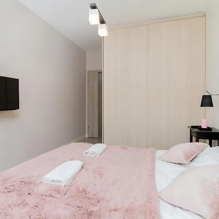 Szafarnia Waterlane By Renters Prestige * Gdańsk