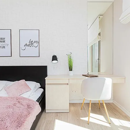 Szafarnia Waterlane By Renters Prestige *